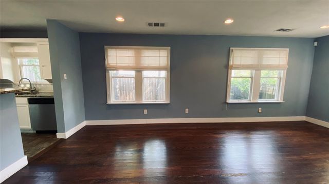 1715 Ramsey Avenue, Dallas, TX 75216