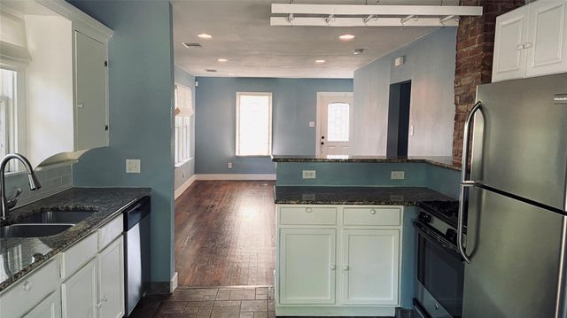 1715 Ramsey Avenue, Dallas, TX 75216