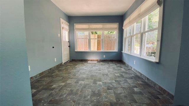 1715 Ramsey Avenue, Dallas, TX 75216