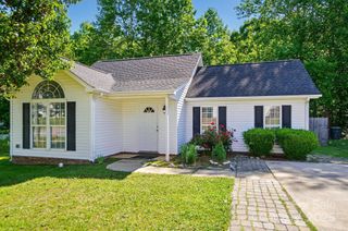 2432 Barkers Ridge Drive, Bessemer City, NC 28016