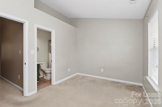 8240 Circle Tree Lane, Charlotte, NC 28277