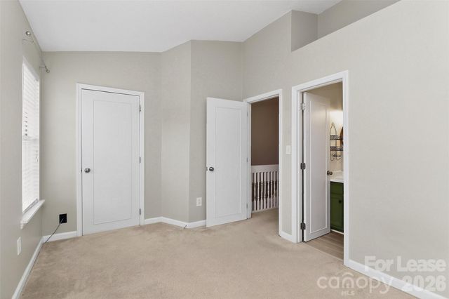 8240 Circle Tree Lane, Charlotte, NC 28277