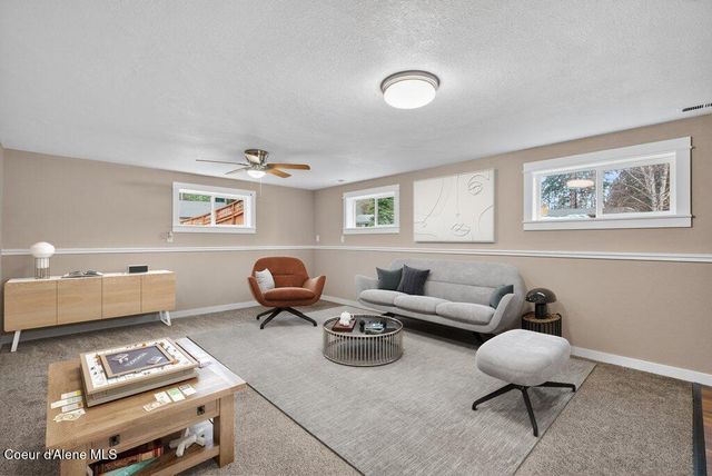 3208 W Pine Hill DR, Coeur D'alene, ID 83815