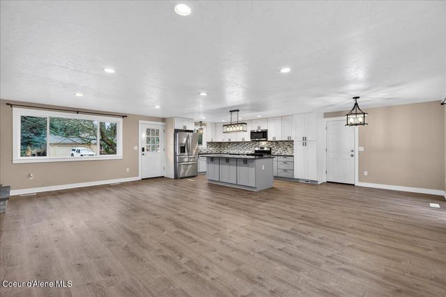 3208 W Pine Hill DR, Coeur D'alene, ID 83815