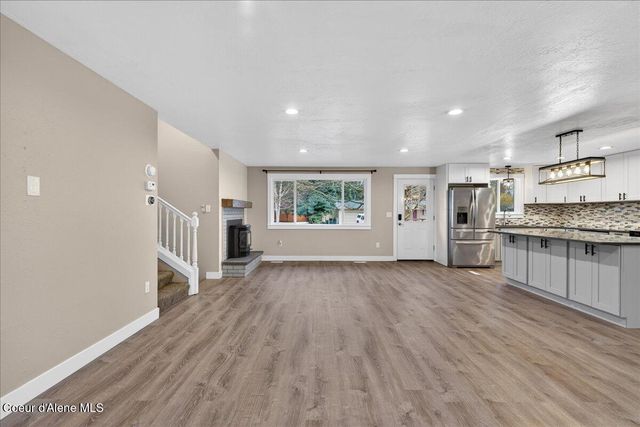 3208 W Pine Hill DR, Coeur D'alene, ID 83815