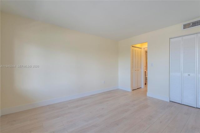 1200 14th St 5E, Miami Beach, FL 33139