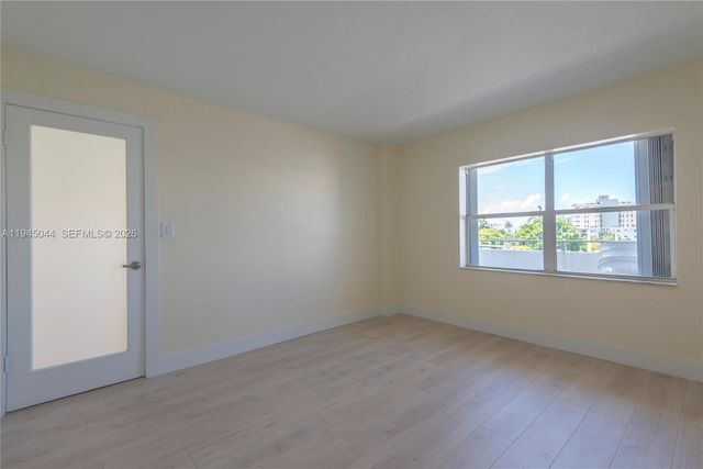 1200 14th St 5E, Miami Beach, FL 33139