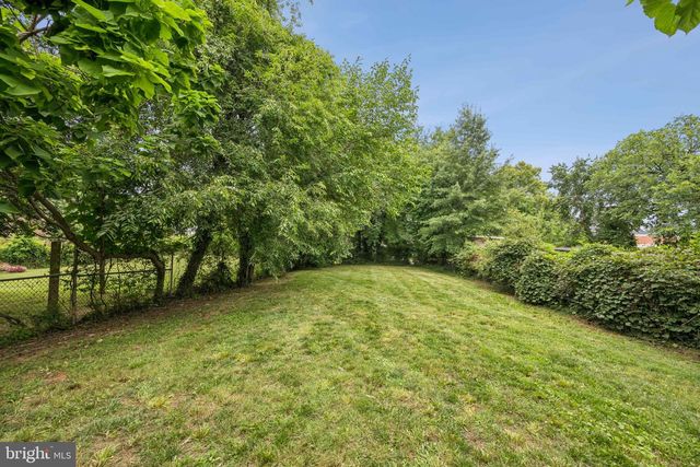 3709 38TH AVE, Brentwood, MD 20722