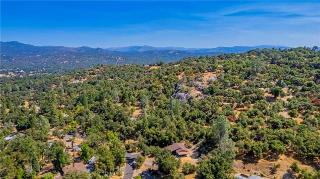 41243 Pamela Place, Oakhurst, CA 93644