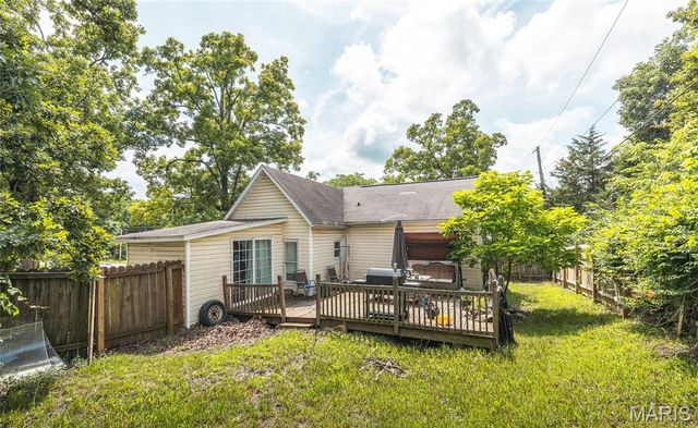 2008 Vienna Road, Rolla, MO 65401