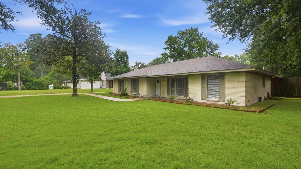 1511 Sungail Drive, Spring, TX 77386