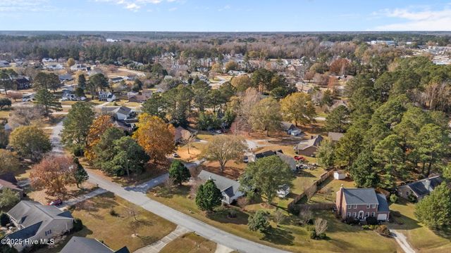 1001 Briarhill Court, New Bern, NC 28562