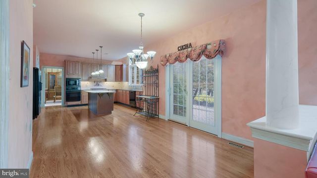 104 CONRAD LN, North Wales, PA 19454