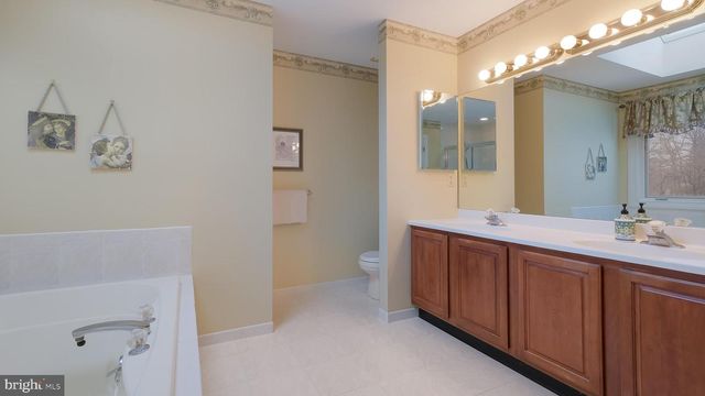 104 CONRAD LN, North Wales, PA 19454