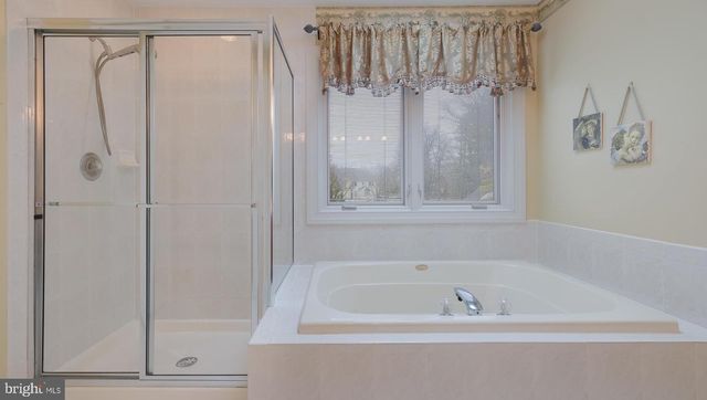 104 CONRAD LN, North Wales, PA 19454