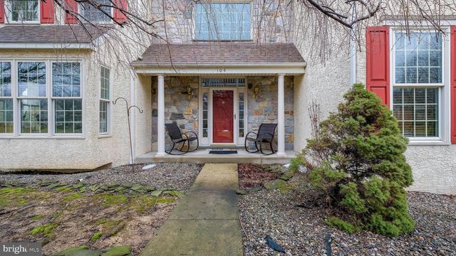 104 CONRAD LN, North Wales, PA 19454