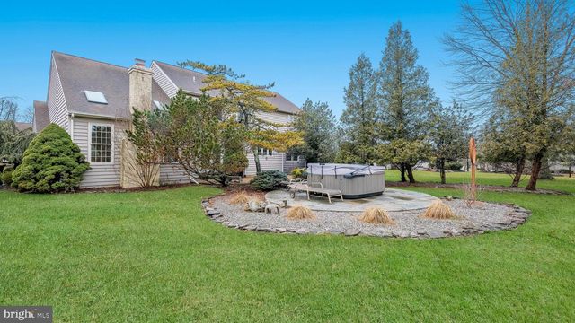 104 CONRAD LN, North Wales, PA 19454