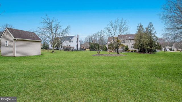 104 CONRAD LN, North Wales, PA 19454