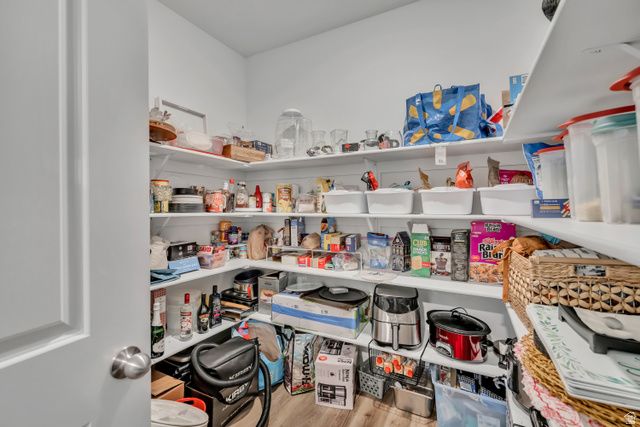 13568 S WATTS LN, Riverton, UT 84065