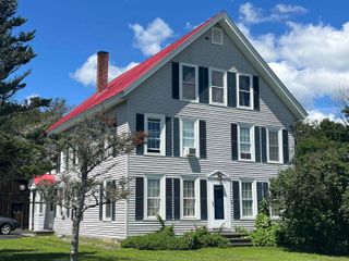 68 Passumpsic Avenue, Hartford, VT 05088