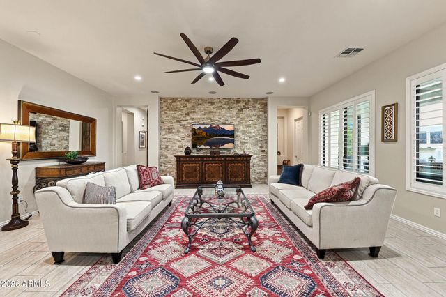 20340 W CRESCENT Drive, Buckeye, AZ 85396