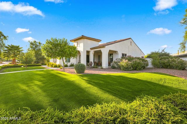 20340 W CRESCENT Drive, Buckeye, AZ 85396