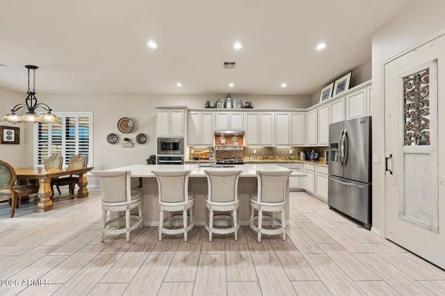 20340 W CRESCENT Drive, Buckeye, AZ 85396