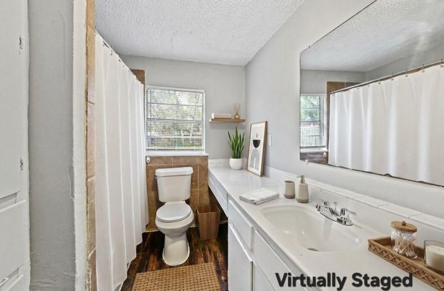 3421 3rd Avenue N, Texas City, TX 77590