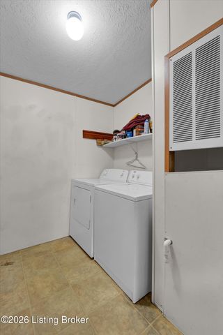 4209 Clark St, Louisville, KY 40213