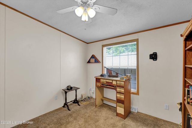 4209 Clark St, Louisville, KY 40213