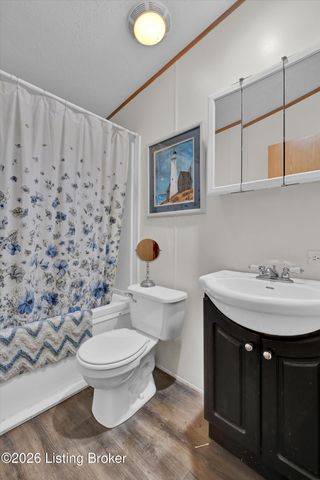 4209 Clark St, Louisville, KY 40213