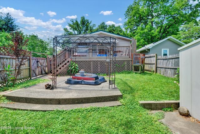 4209 Clark St, Louisville, KY 40213