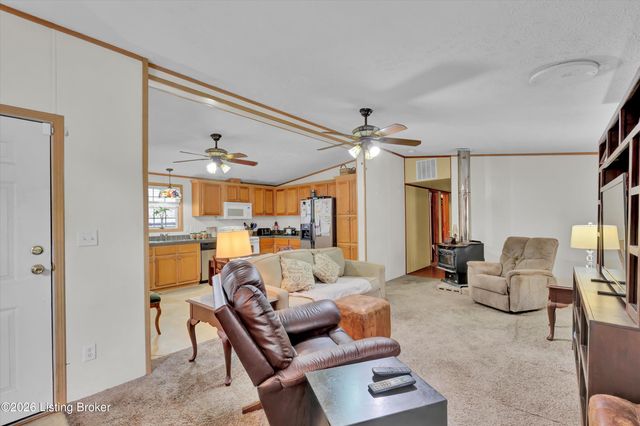 4209 Clark St, Louisville, KY 40213