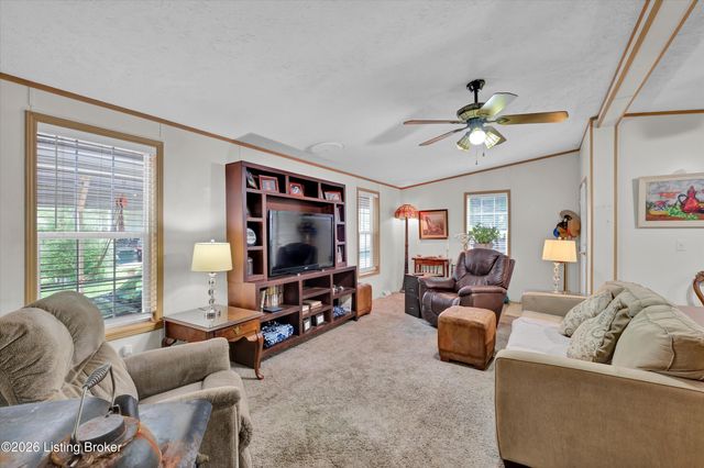 4209 Clark St, Louisville, KY 40213