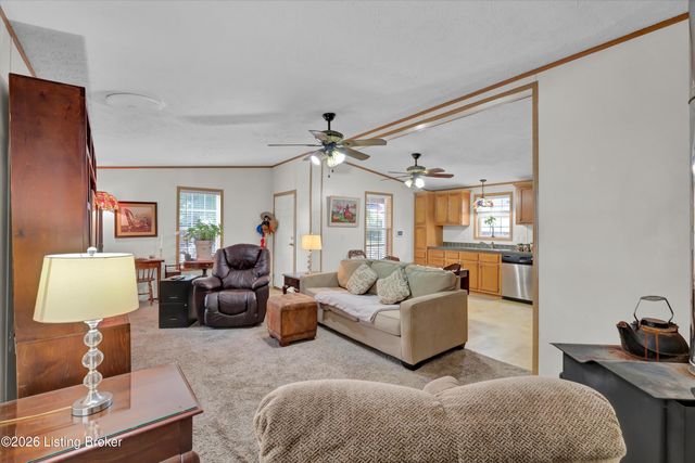 4209 Clark St, Louisville, KY 40213