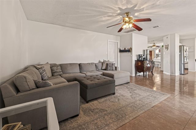 7315 Tara Blue Ridge Drive, Richmond, TX 77469