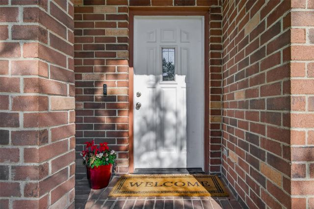 7315 Tara Blue Ridge Drive, Richmond, TX 77469