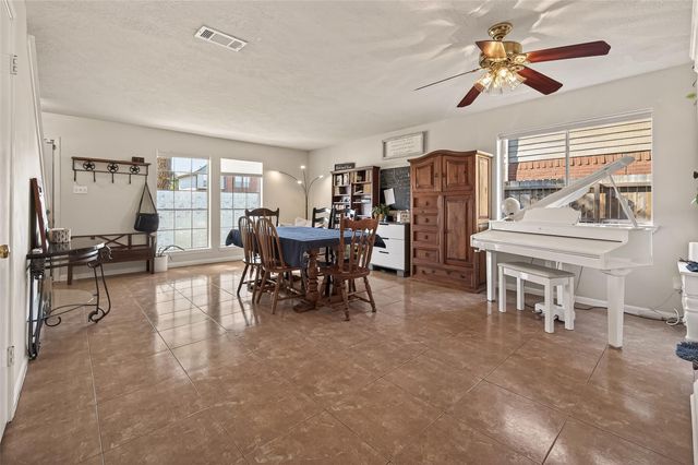 7315 Tara Blue Ridge Drive, Richmond, TX 77469