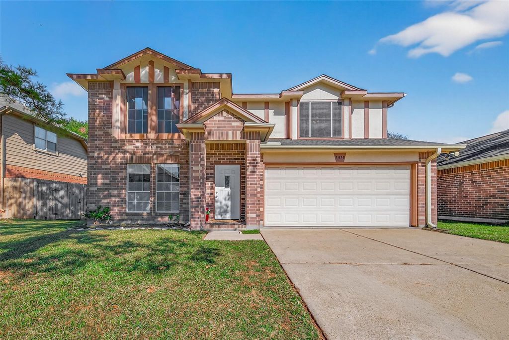 7315 Tara Blue Ridge Drive, Richmond, TX 77469