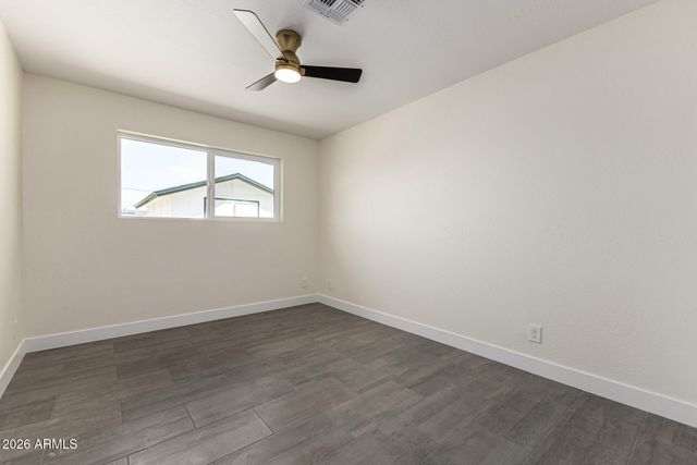 2122 W DAHLIA Drive, Phoenix, AZ 85029