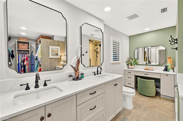 4656 S Landings DR, Fort Myers, FL 33919