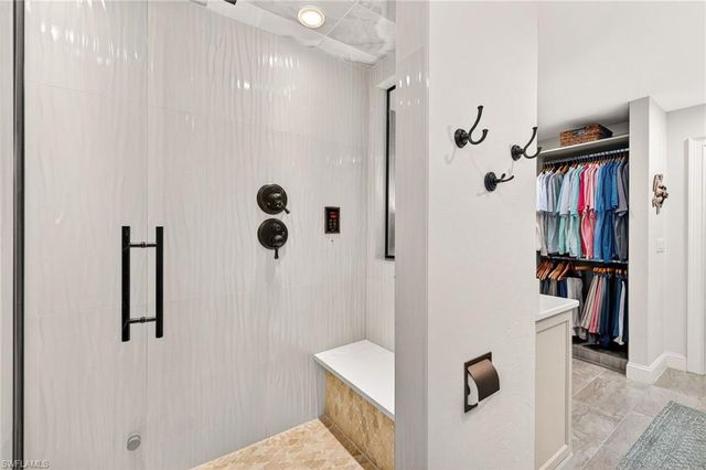 4656 S Landings DR, Fort Myers, FL 33919