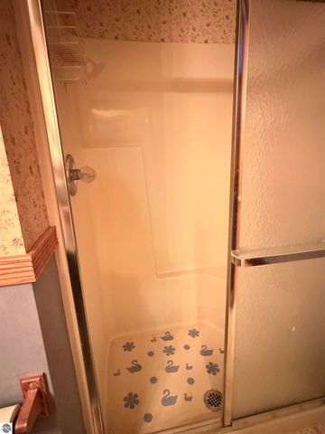 10027 E Grandview Court, Traverse City, MI 49684