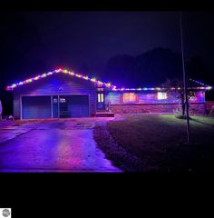 10027 E Grandview Court, Traverse City, MI 49684