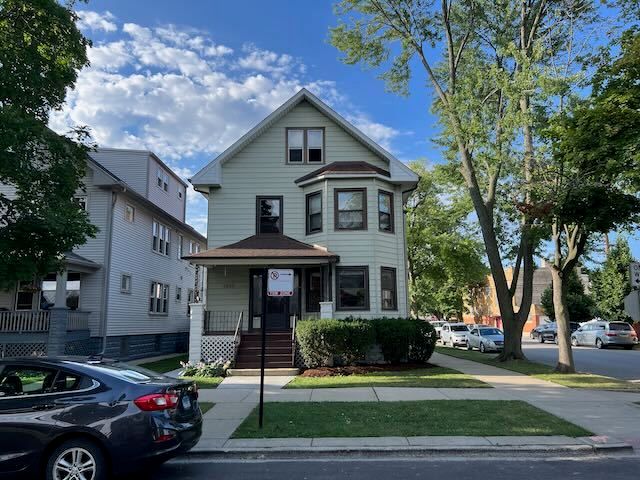 5059 W Argyle Street, Chicago, IL 60630