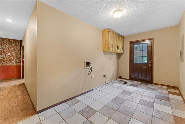 4148 N Hungate Lane, Fayetteville, AR 72703