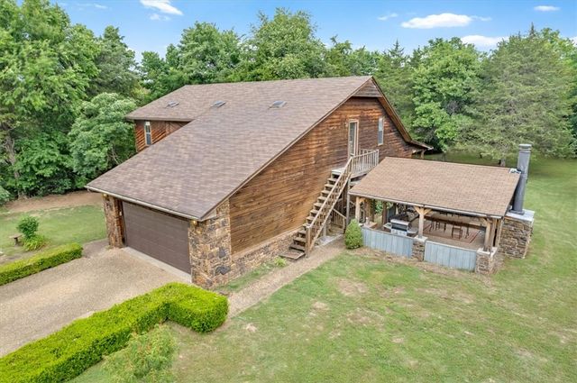 4148 N Hungate Lane, Fayetteville, AR 72703