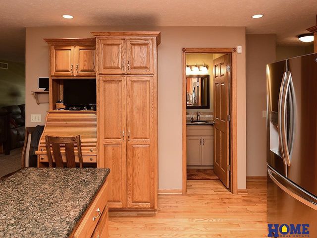 7211 Woody Creek Lane, Lincoln, NE 68516