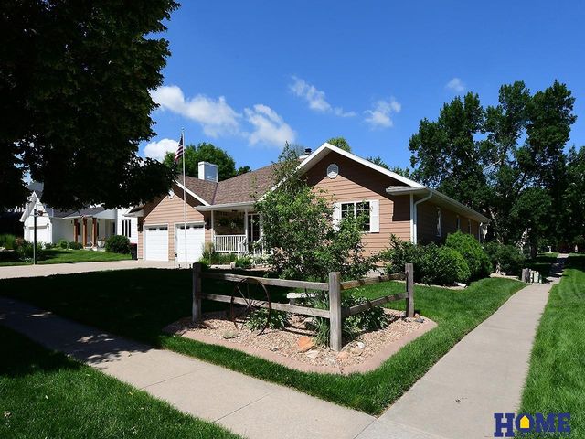 7211 Woody Creek Lane, Lincoln, NE 68516