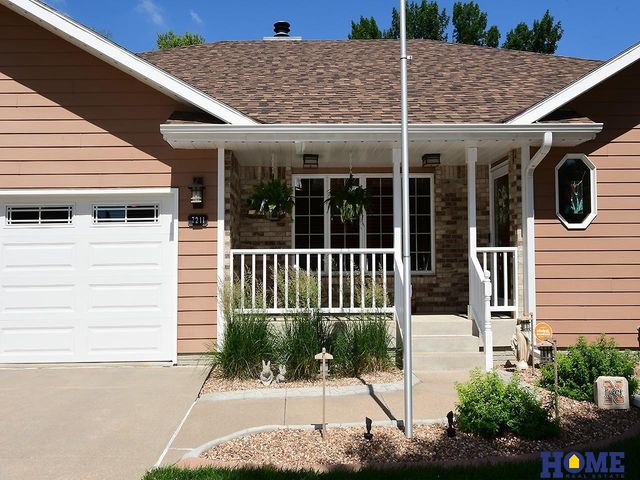 7211 Woody Creek Lane, Lincoln, NE 68516